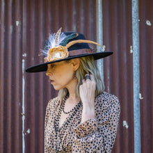 Load image into Gallery viewer, 3FF753C3CEAE975A06561619919071AB/1bdbbcad-9f6f-4155-94fb-bc61c0393f0f.jpg