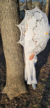 Load image into Gallery viewer, White Lace Parasol