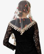 Load image into Gallery viewer, Church & Mourning Veils Mantillas x5 Designs