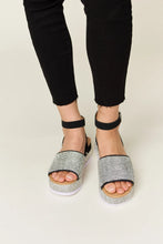 Load image into Gallery viewer, c11b5e12-78b1-41e7-8c18-6c5946038476-Max