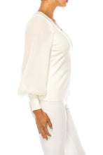 Load image into Gallery viewer, Sioni Off-White Sweater Top