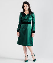 Load image into Gallery viewer, paris bloom noel party dress sm/med