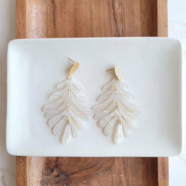 Palm Dangle Earrings - Seashell   USA 🇺🇸