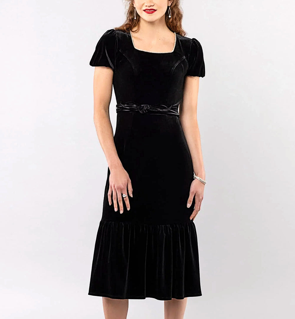 A+ Betty Hannah Stretchy Velvet Holiday Cocktail Party Midi