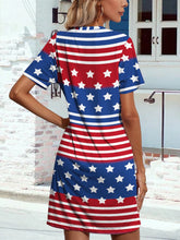 Load image into Gallery viewer, Pocketed US Flag Printed Day Dress, Women Patriotic Attire, Casual Apparel
