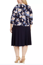 Load image into Gallery viewer, Jessica Howard Floral Navy 2PC, Wides Full-Figured 14/16/20
