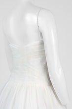 Load image into Gallery viewer, Monique Lhuillier White/Ivory Chiffon Ball Gown Sizes 2, 6, 18
