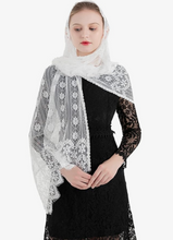 Load image into Gallery viewer, Church &amp; Mourning Veils Mantillas x5 Designs
