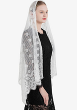 Load image into Gallery viewer, Church &amp; Mourning Veils Mantillas x5 Designs
