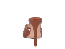 Load image into Gallery viewer, Pleated Strap High Heeled Slides x2 Colors
