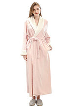 Load image into Gallery viewer, long pink fleece robe pink / medium
