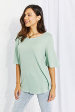 Load image into Gallery viewer, Honeysuckle Flare Sleeve Tunic Top Size Med Remaining
