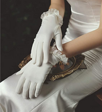 Load image into Gallery viewer, gloves, day, beige/off-wht
